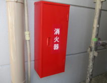 消火器ボックス：雨水に当たります！の写真